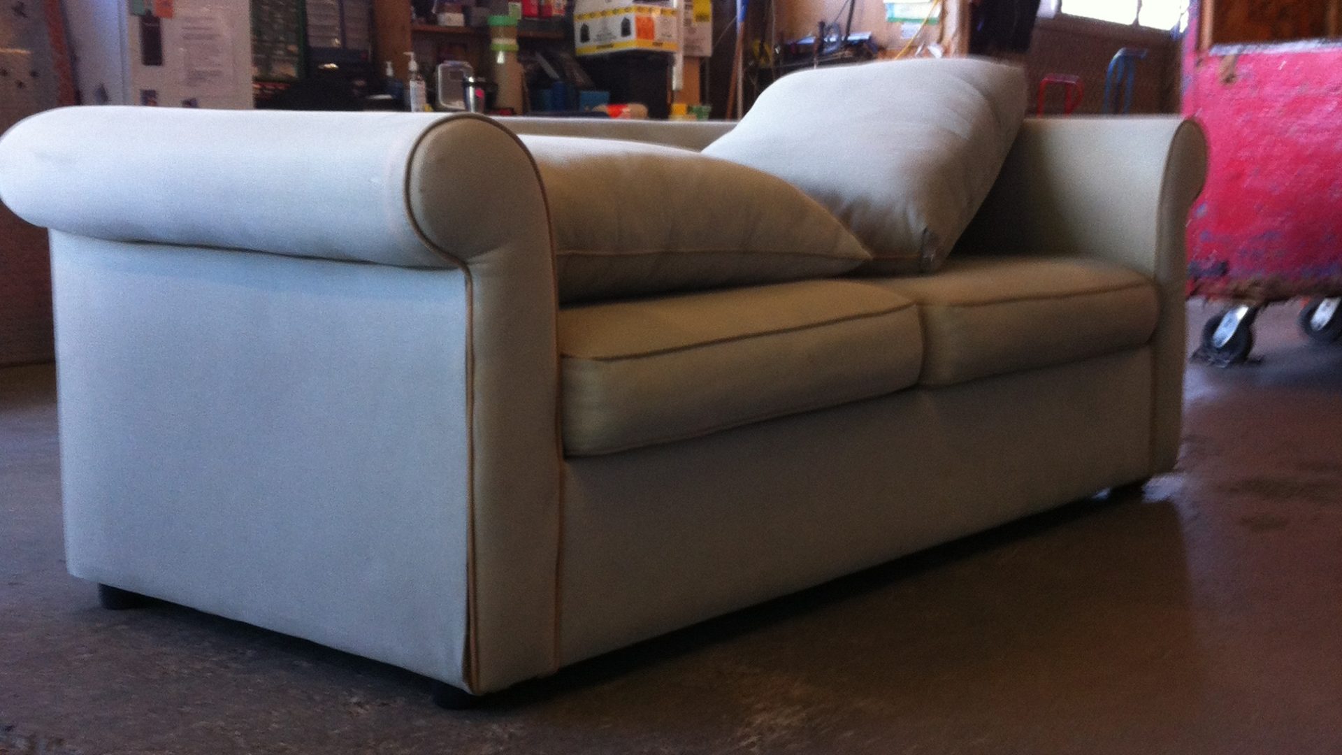 Couch Removal Vancouver Old Furniture Pick Up Sam's Junk Removal