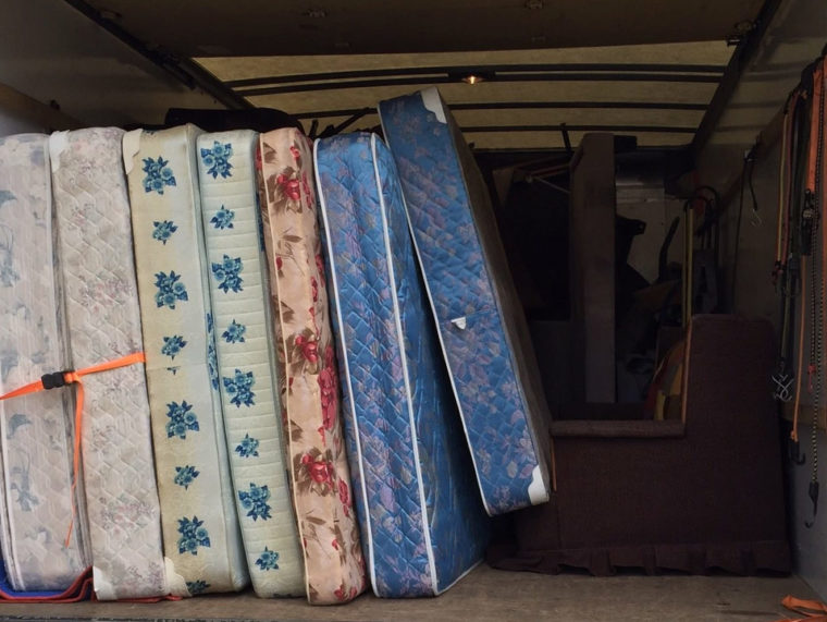 Mattress Removal Vancouver